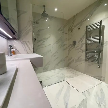 F9-Fantastic 2 Bedroom Flat In Nw3! Londra Esterno foto