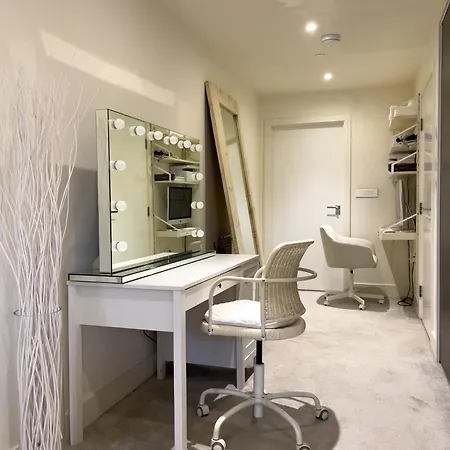 F9-Fantastic 2 Bedroom Flat In Nw3! Londra Esterno foto