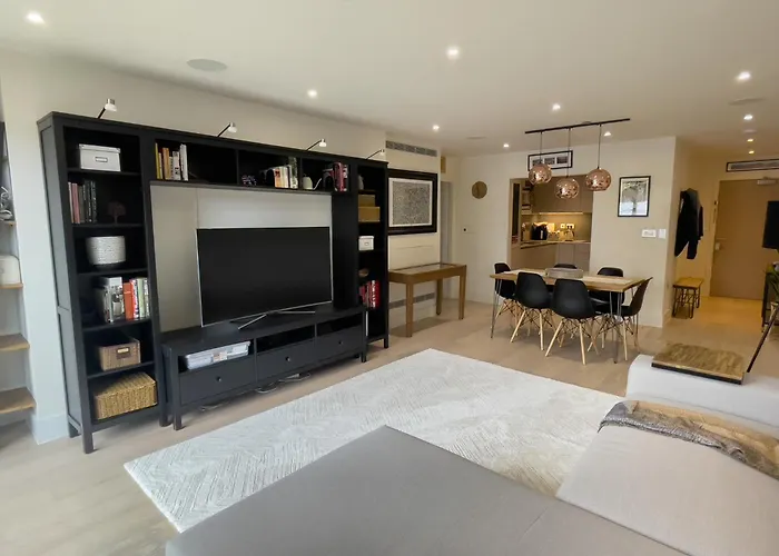 F9-Fantastic 2 Bedroom Flat In Nw3!