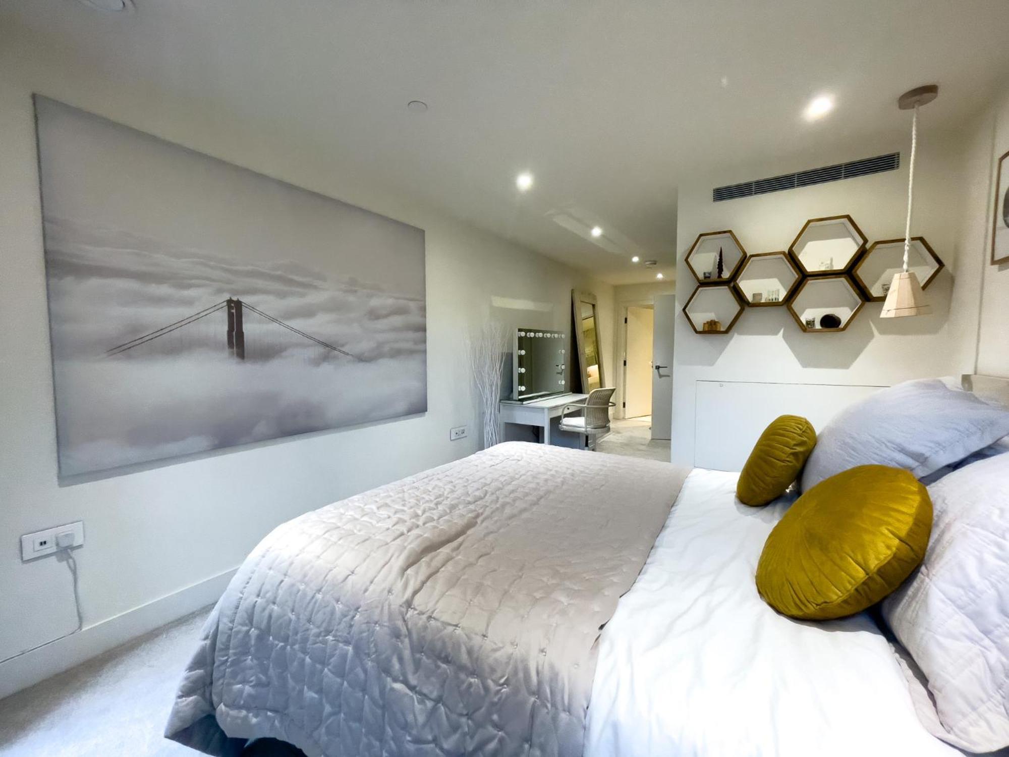 Appartamento F9-fantastic 2 Bedroom Flat In Nw3! Londra